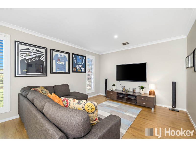 77 Waterville Drive, Thornlands QLD 4164