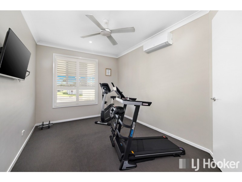 77 Waterville Drive, Thornlands QLD 4164