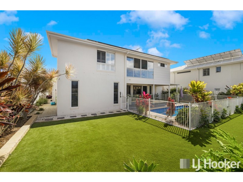 77 Waterville Drive, Thornlands QLD 4164
