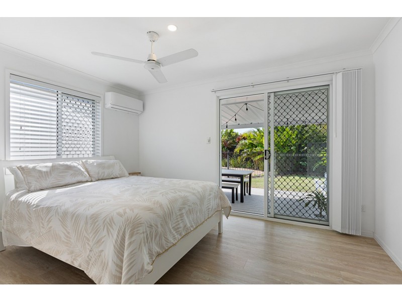 3 Vicki Place, Victoria Point QLD 4165
