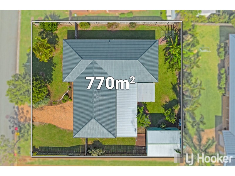8 Bunin Street, Victoria Point QLD 4165