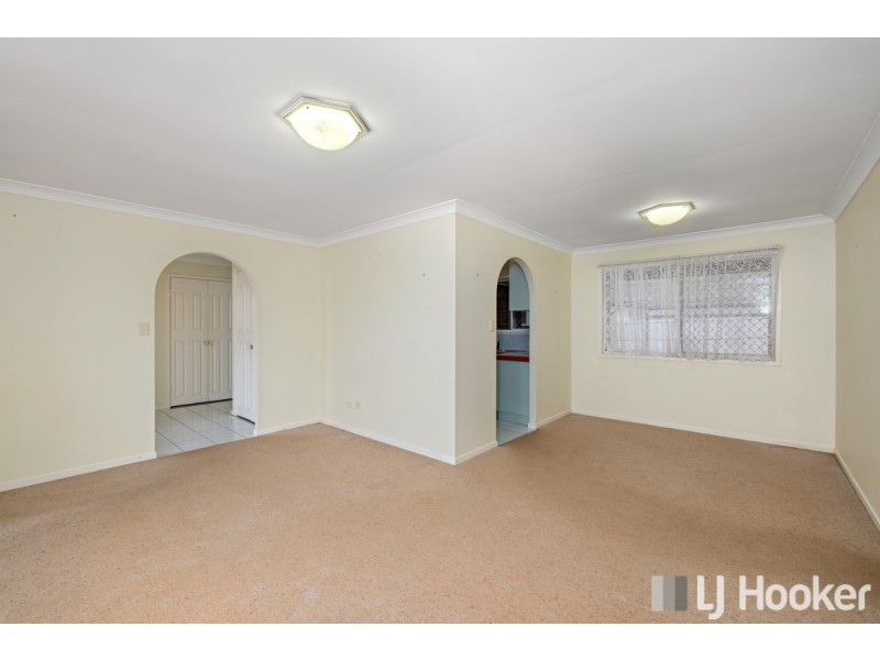 8 Bunin Street, Victoria Point QLD 4165