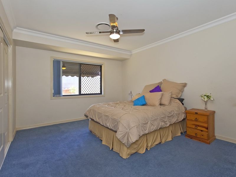 1 Sternlight Court, Raby Bay QLD 4163
