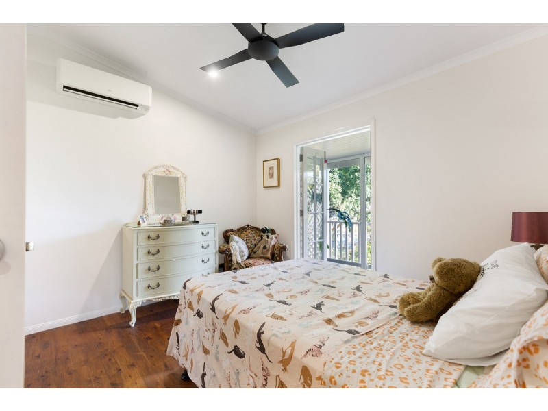 56 Pier Haven, Lamb Island QLD 4184