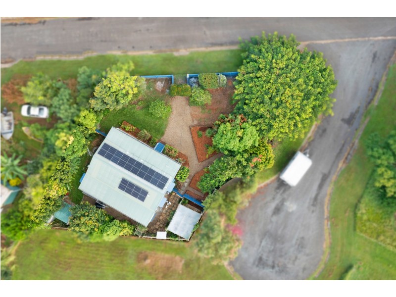 56 Pier Haven, Lamb Island QLD 4184