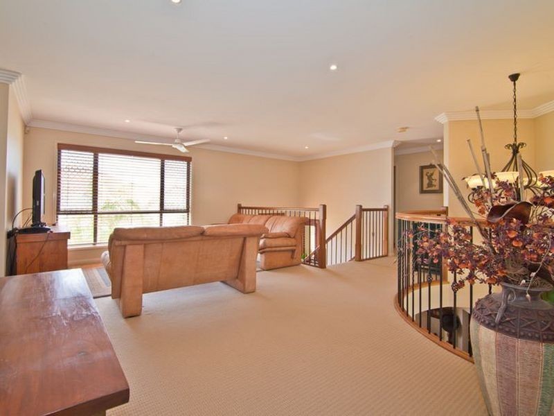 16 Marram Court, Raby Bay QLD 4163