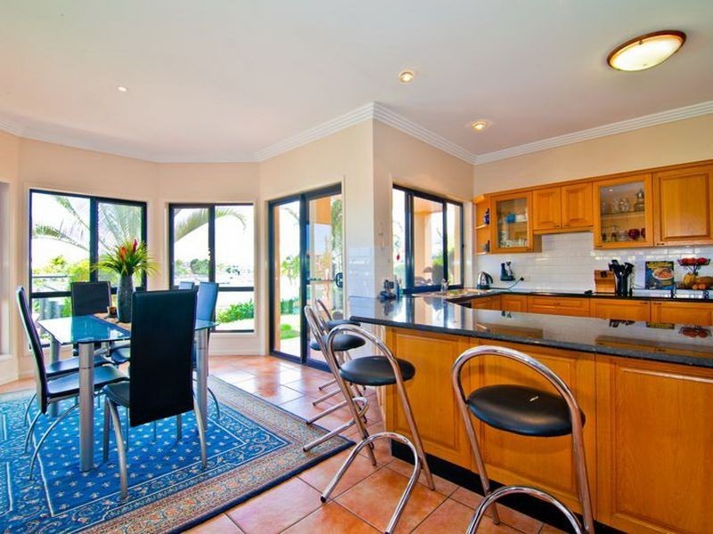 16 Marram Court, Raby Bay QLD 4163