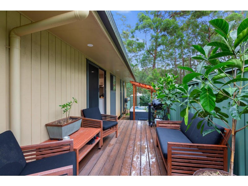 15 Darling Street, Russell Island QLD 4184