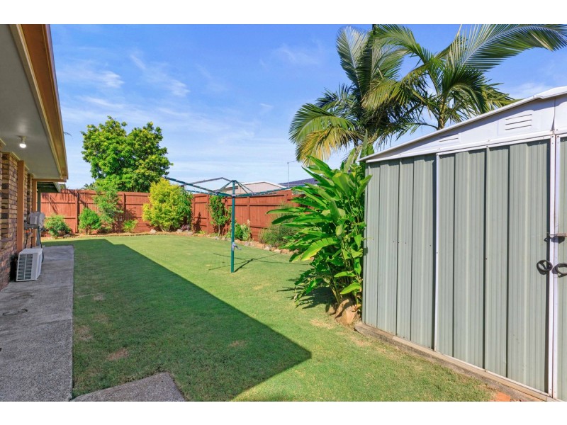 27 Crossley Drive, Wellington Point QLD 4160