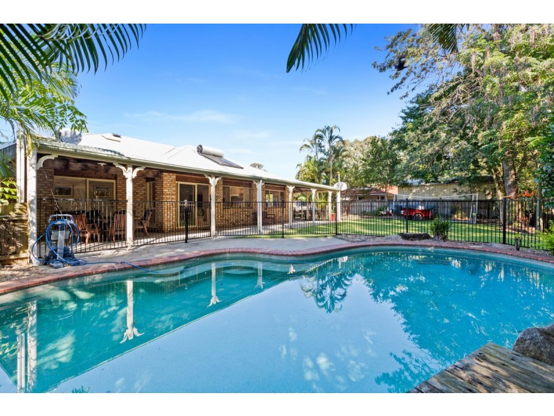 10 Tea Tree Court, Victoria Point QLD 4165