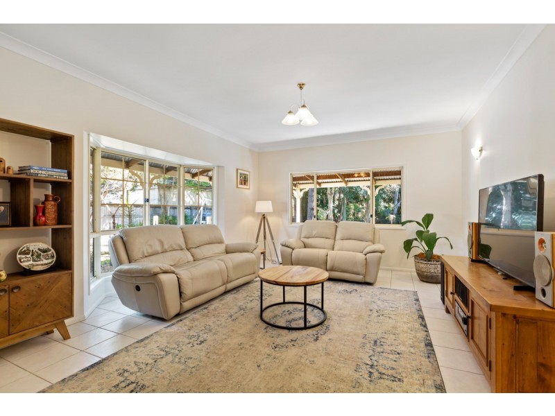 10 Tea Tree Court, Victoria Point QLD 4165