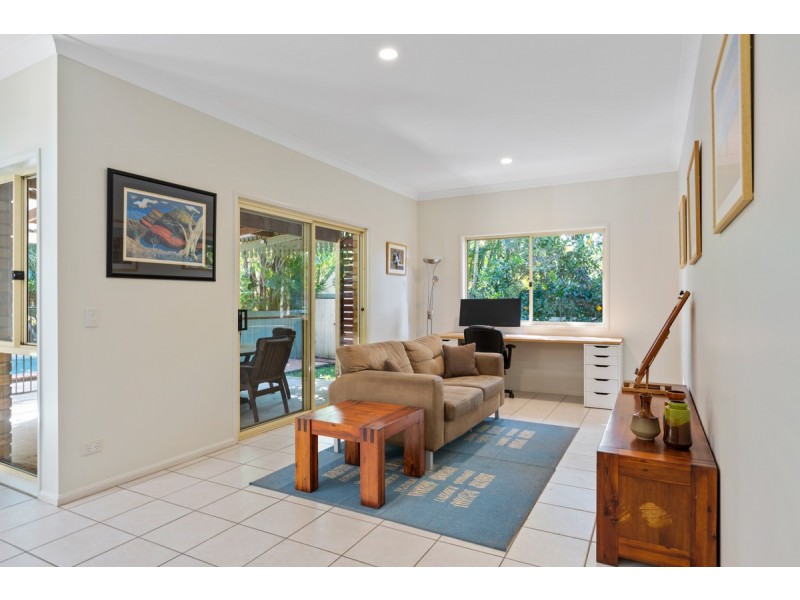 10 Tea Tree Court, Victoria Point QLD 4165