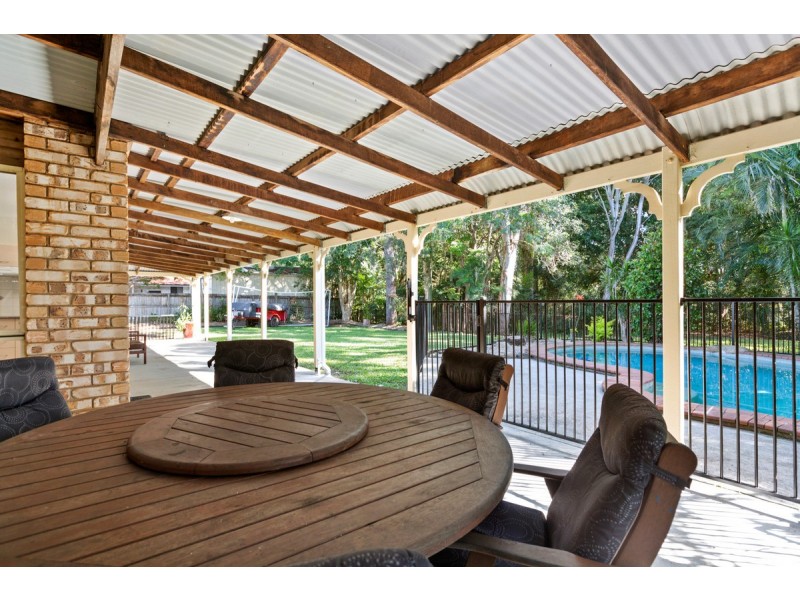 10 Tea Tree Court, Victoria Point QLD 4165