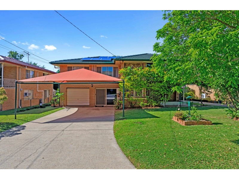 7 Winston Street, Wynnum West QLD 4178