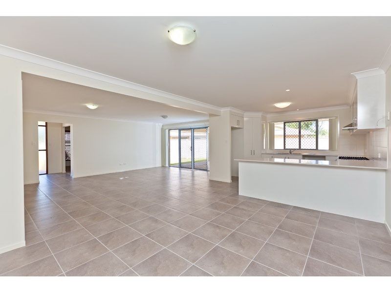 6 Westmill Close, Wellington Point QLD 4160