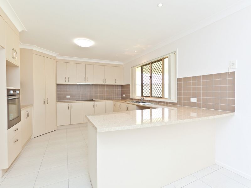 8 Westmill Close, Wellington Point QLD 4160