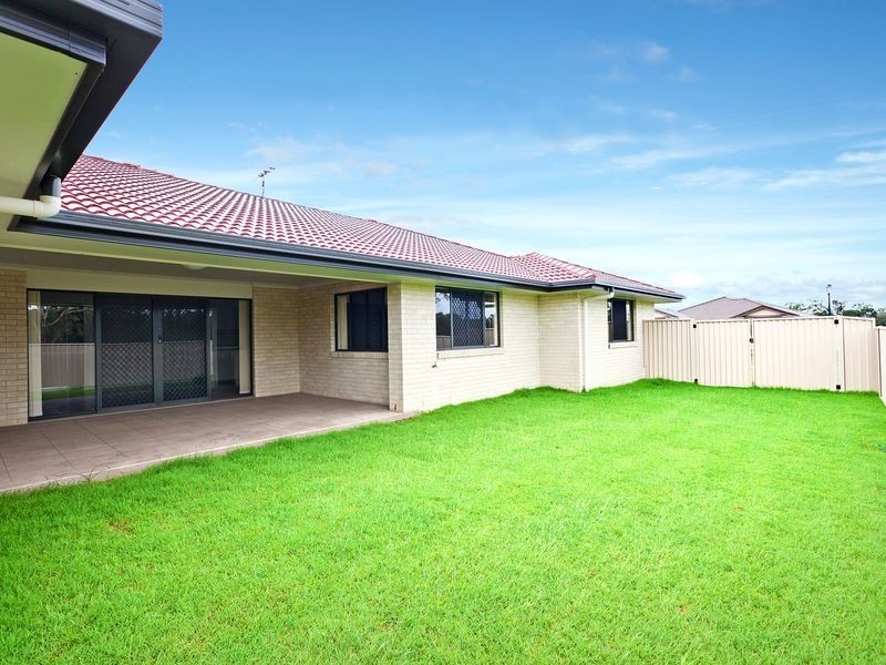 8 Westmill Close, Wellington Point QLD 4160