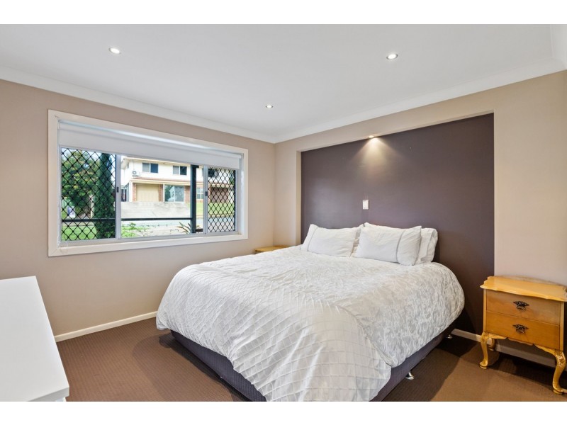 31 Hampshire Crescent, Alexandra Hills QLD 4161