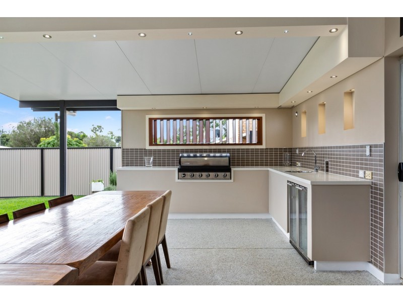 31 Hampshire Crescent, Alexandra Hills QLD 4161