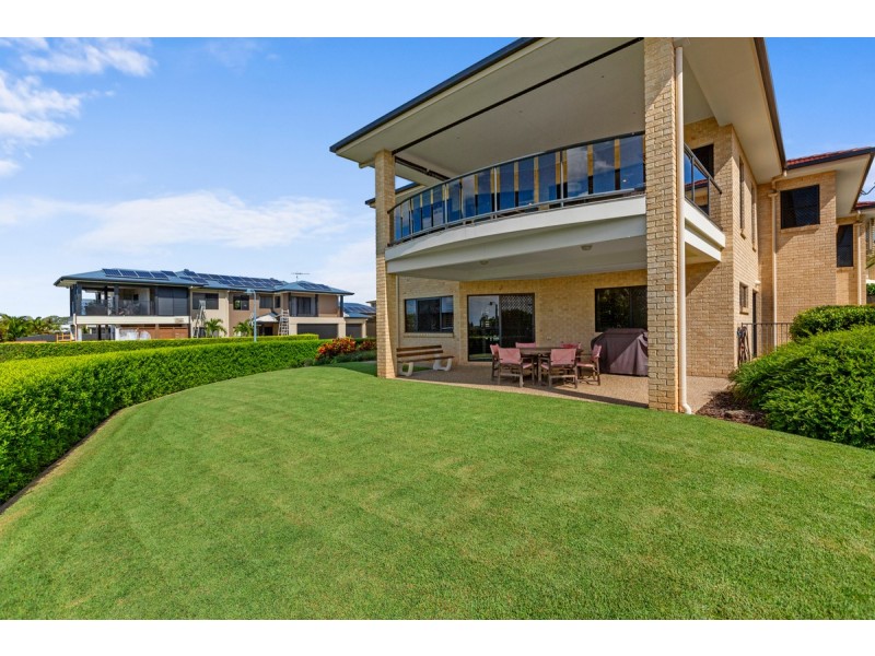 1 Baylink Drive, Redland Bay QLD 4165
