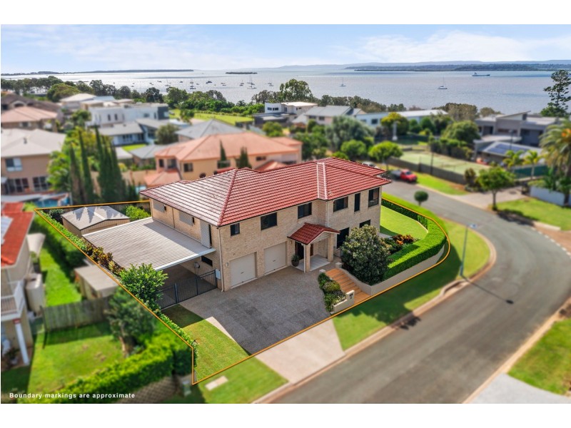 1 Baylink Drive, Redland Bay QLD 4165