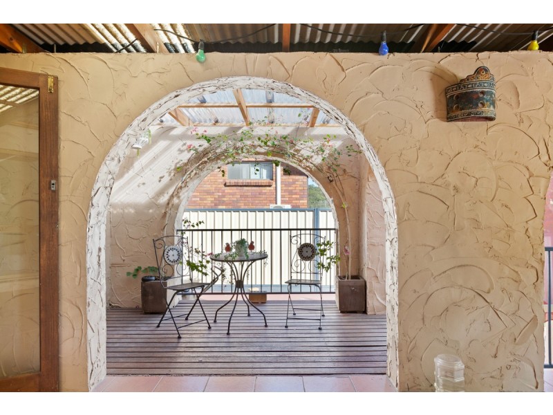 23 Lowanna Terrace, Cleveland QLD 4163