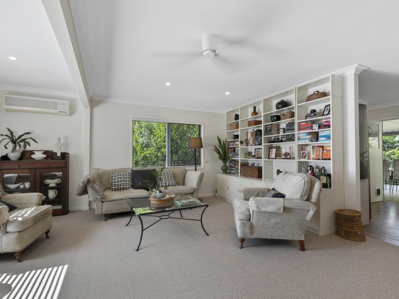 33 Nioka Street, Rochedale South QLD 4123