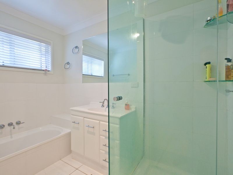 21 Lynton Court, Alexandra Hills QLD 4161