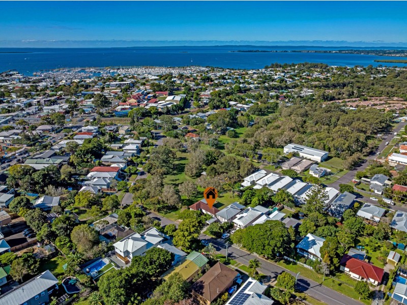 40 Raeburn Street, Manly QLD 4179