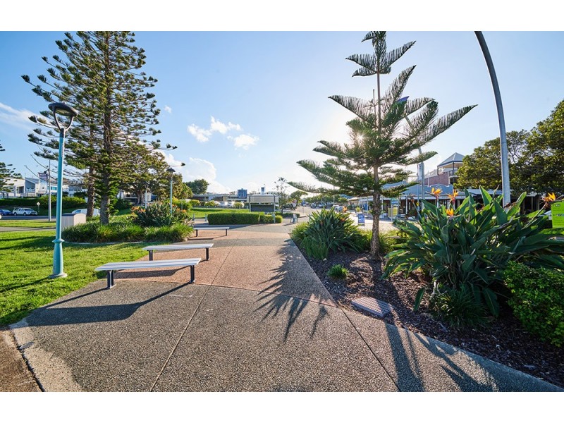 40 Raeburn Street, Manly QLD 4179
