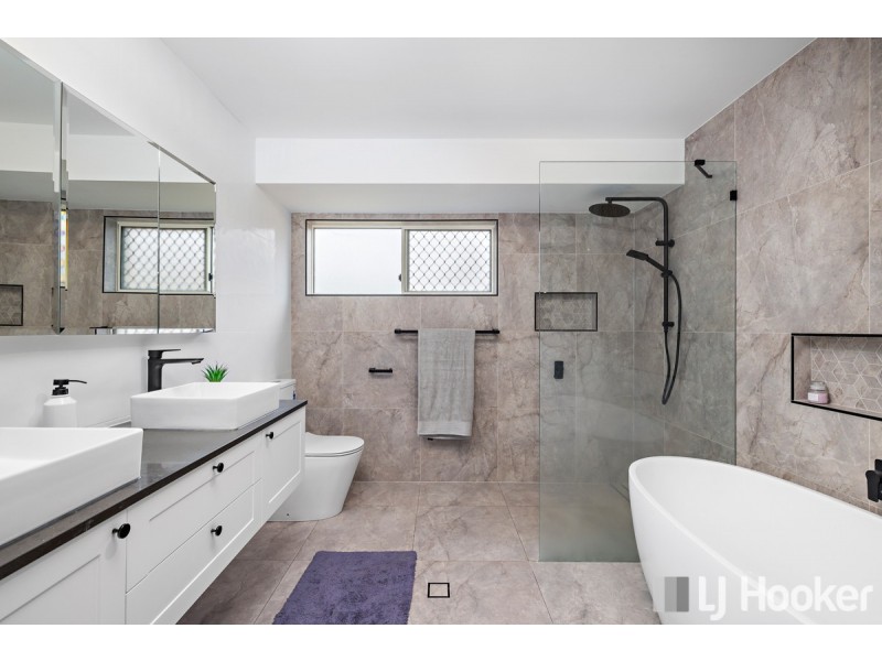 14 Kerder Street, Thornlands QLD 4164