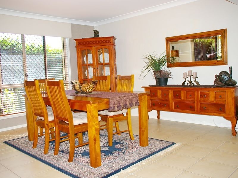 4 Thornlands Road, Thornlands QLD 4164