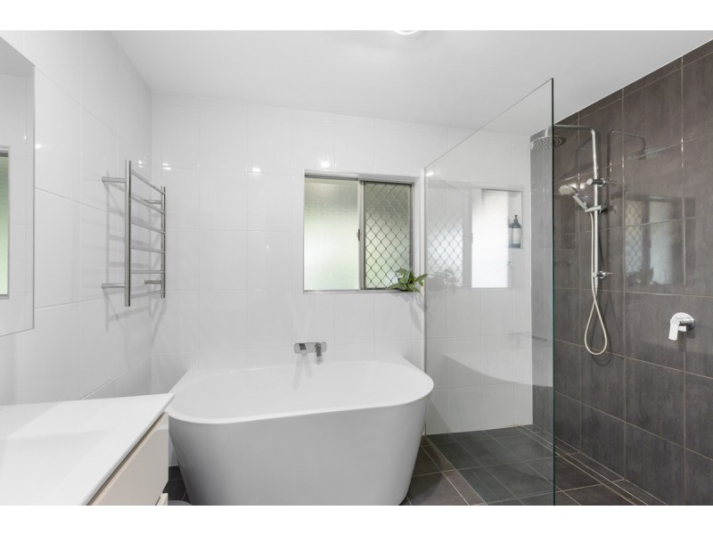 10 Amaryllis Street, Alexandra Hills QLD 4161