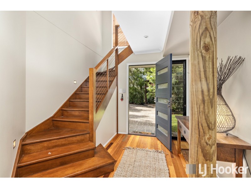 20 Grevillea Street, Redland Bay QLD 4165