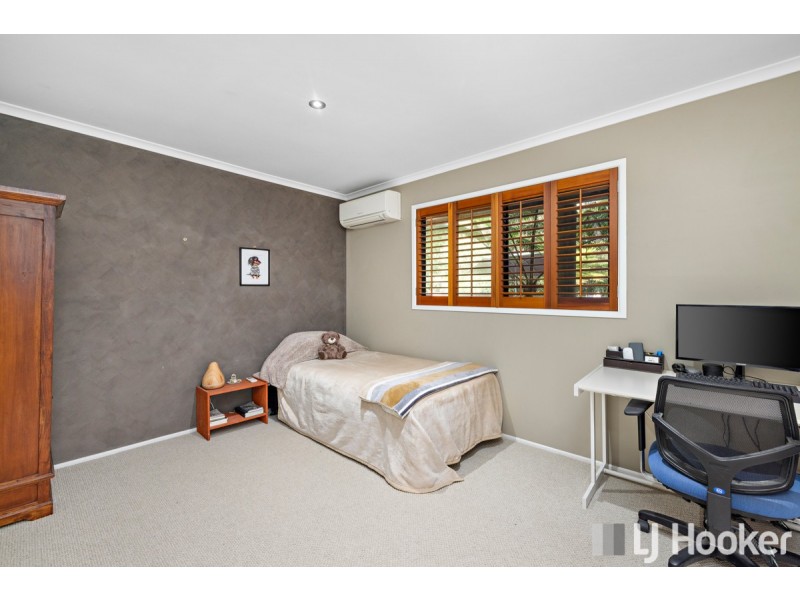 20 Grevillea Street, Redland Bay QLD 4165