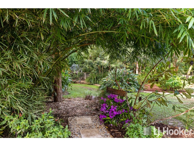 20 Grevillea Street, Redland Bay QLD 4165