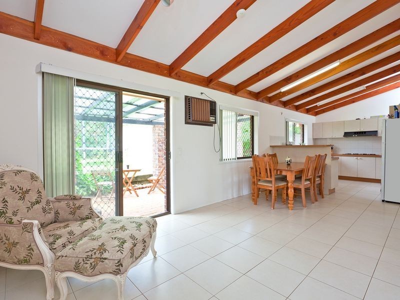 14 Mccullagh Street, Cleveland QLD 4163