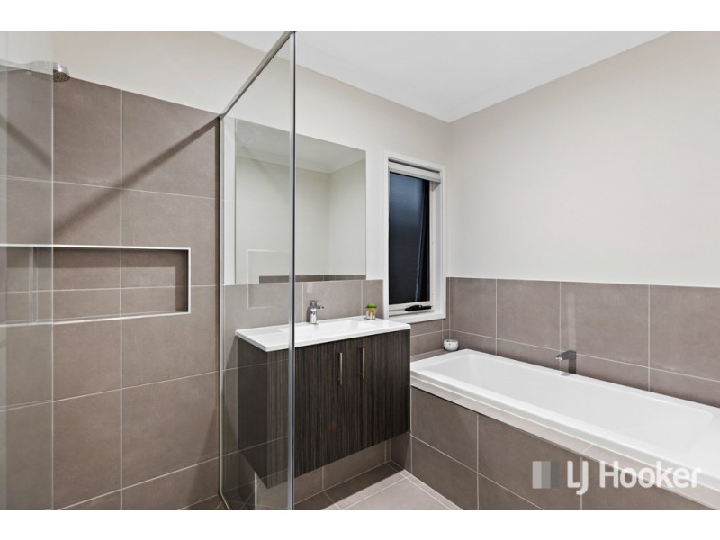 29 Highfield Avenue, Thornlands QLD 4164