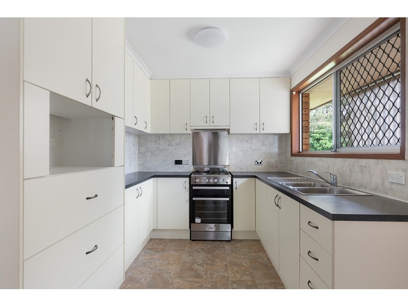 23 Scott Street, Redland Bay QLD 4165