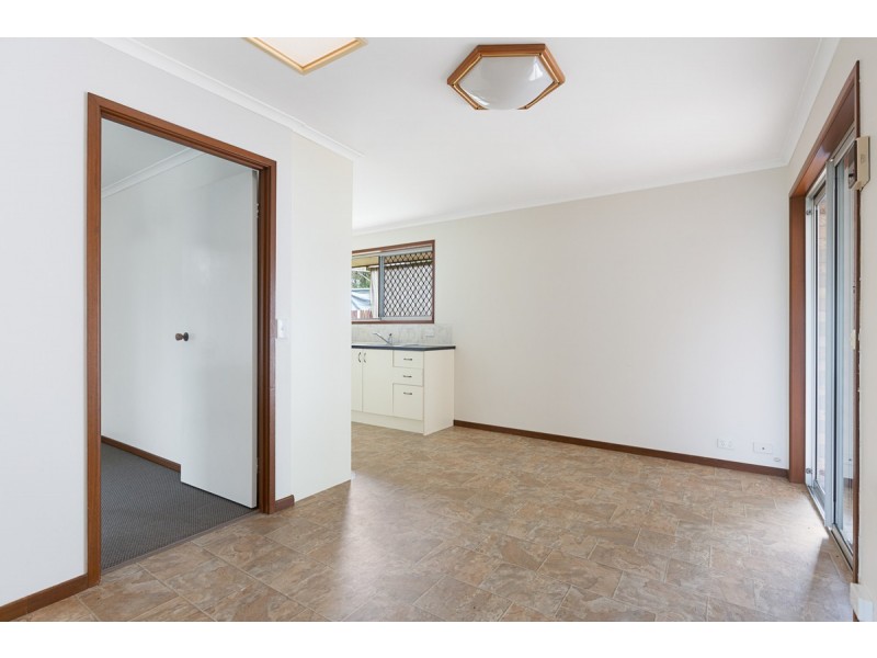 23 Scott Street, Redland Bay QLD 4165