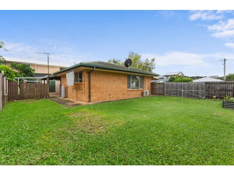 23 Scott Street, Redland Bay QLD 4165
