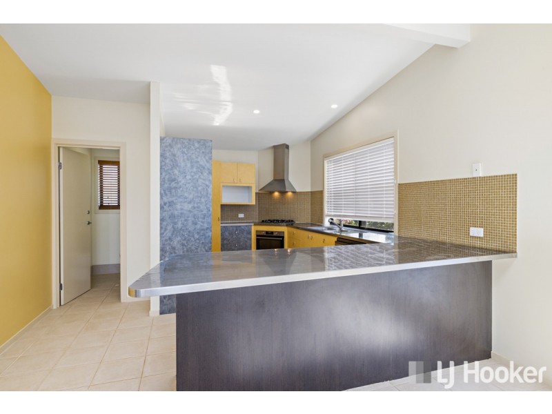 23 Moreton View Parade, Redland Bay QLD 4165
