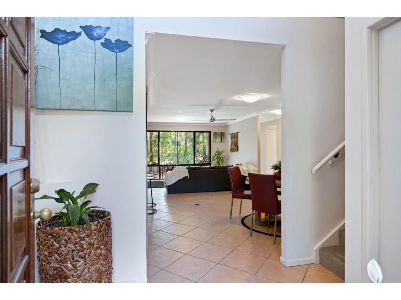 17 Seabrae Drive, Redland Bay QLD 4165