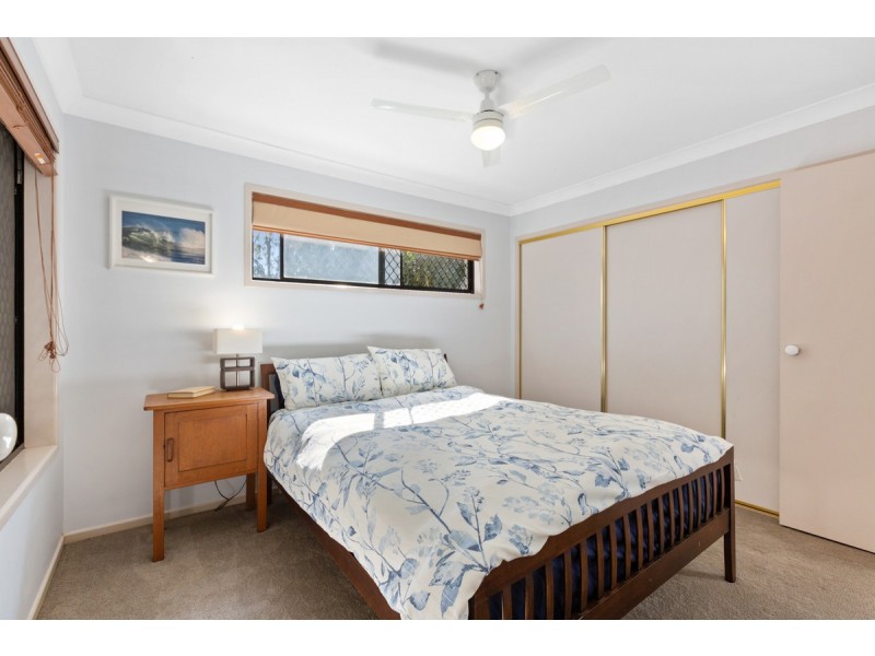 17 Seabrae Drive, Redland Bay QLD 4165