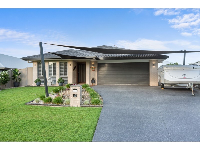20 Capella Drive, Redland Bay QLD 4165