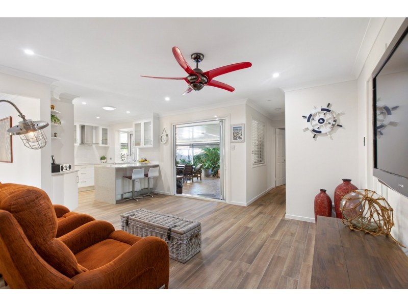 16 Jasper Street, Alexandra Hills QLD 4161