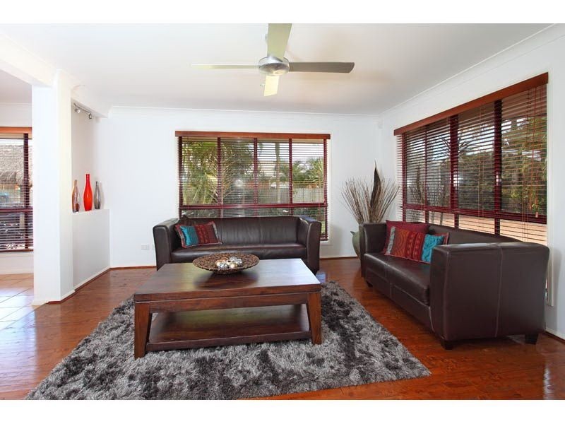 10 Darcelle Place, Ormiston QLD 4160
