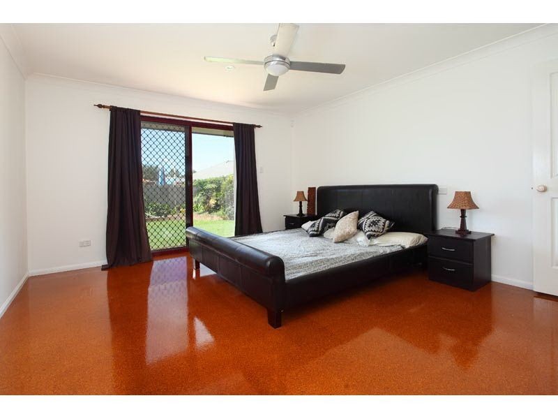 10 Darcelle Place, Ormiston QLD 4160