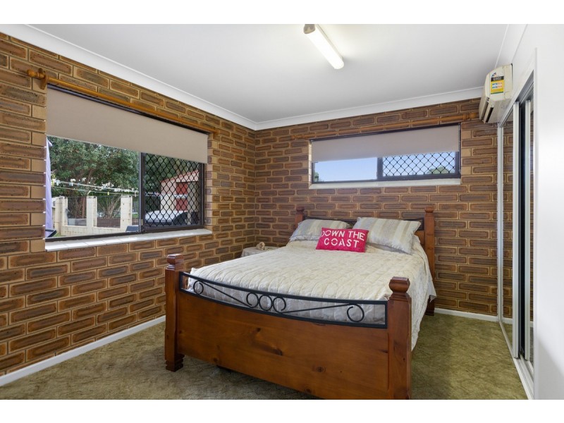 240-242 Mooroondu Road, Thorneside QLD 4158