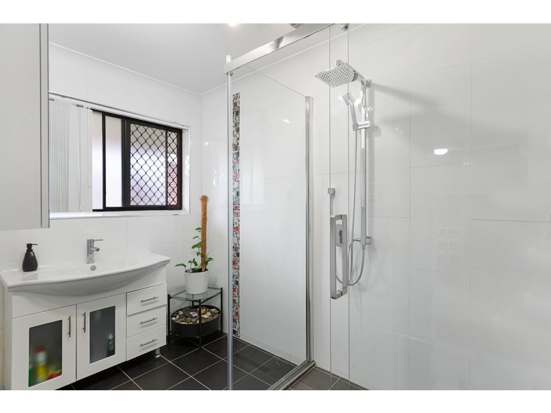 240-242 Mooroondu Road, Thorneside QLD 4158